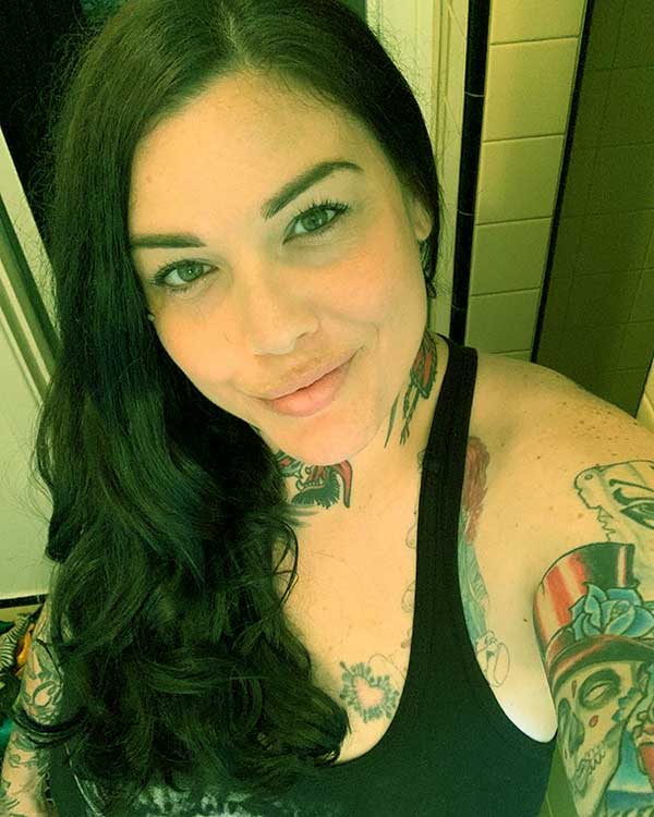 Image of Caption: Mia Tyler was born to Steven Tyler and former wife, Cyrinda Foxe in 1978