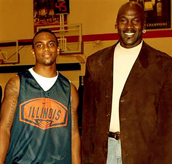 Image of Michael Jordan with his son Jeffrey Jordan